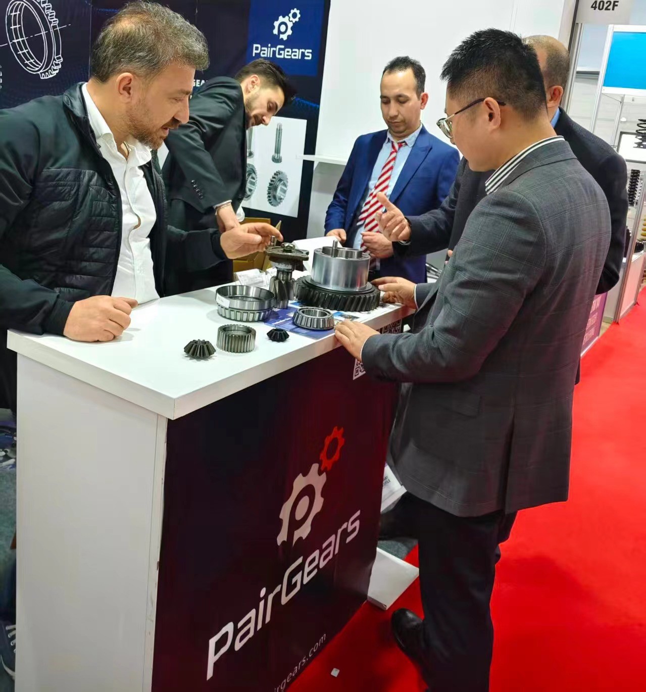 PairGears shared typical solutions and discussion points