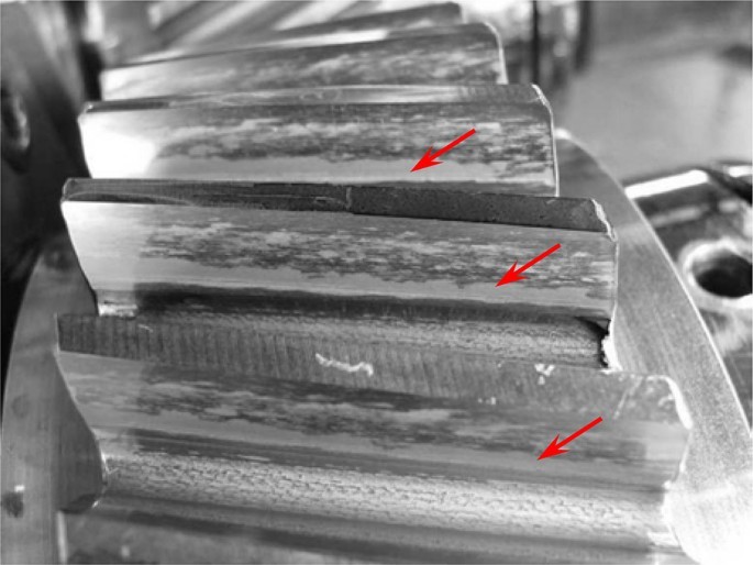 gear teeth root crack failure review