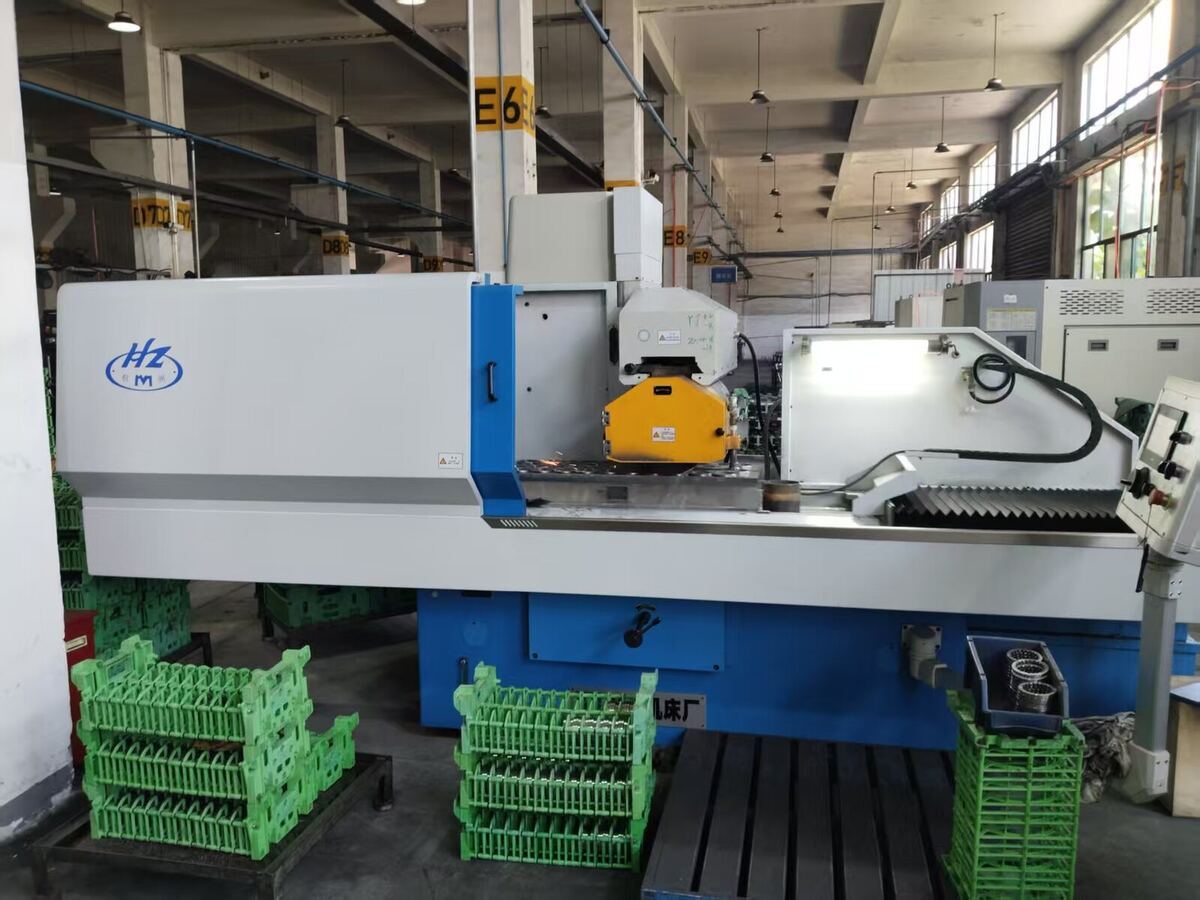 PairGears surface grinding machine for flat datum and end-face finishing