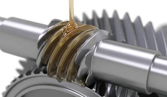 Worm gear pair lubrication