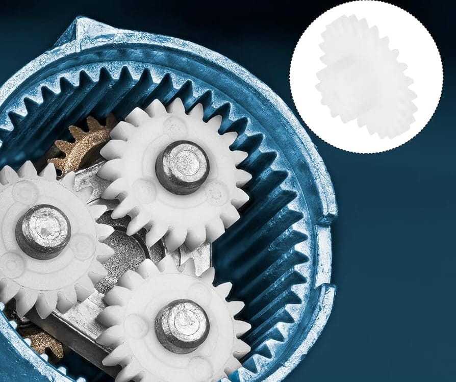 plastic gears used in a compact, lightweight drive assembly