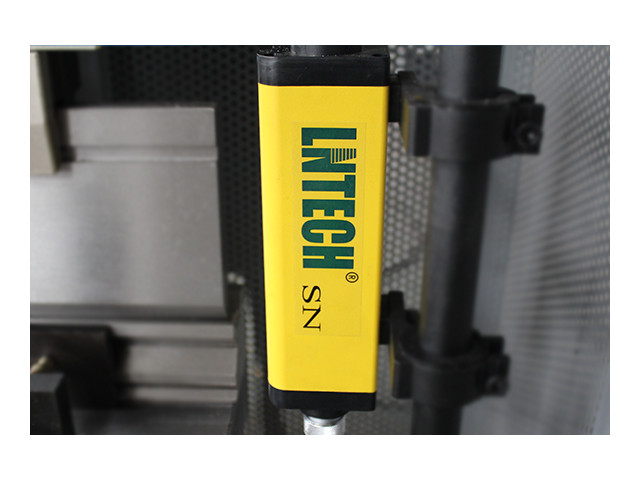Photoelectric protection