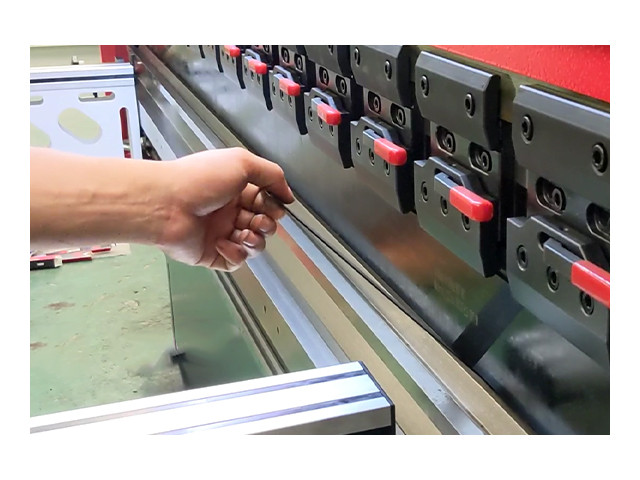 mini press brake bending