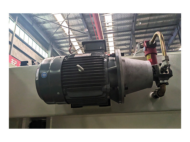 Main motor
