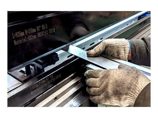 cnc press brake bending