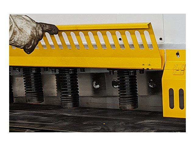 Guillotine Shearing Machine Workpiece shearing