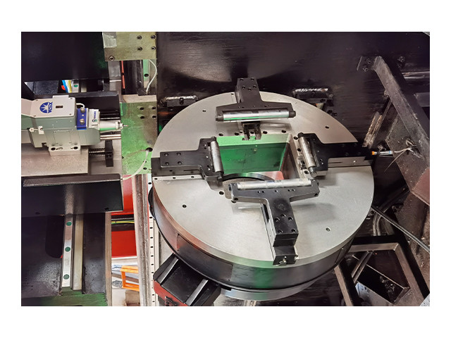 Professional Pipe Cutting Machine Chuck
