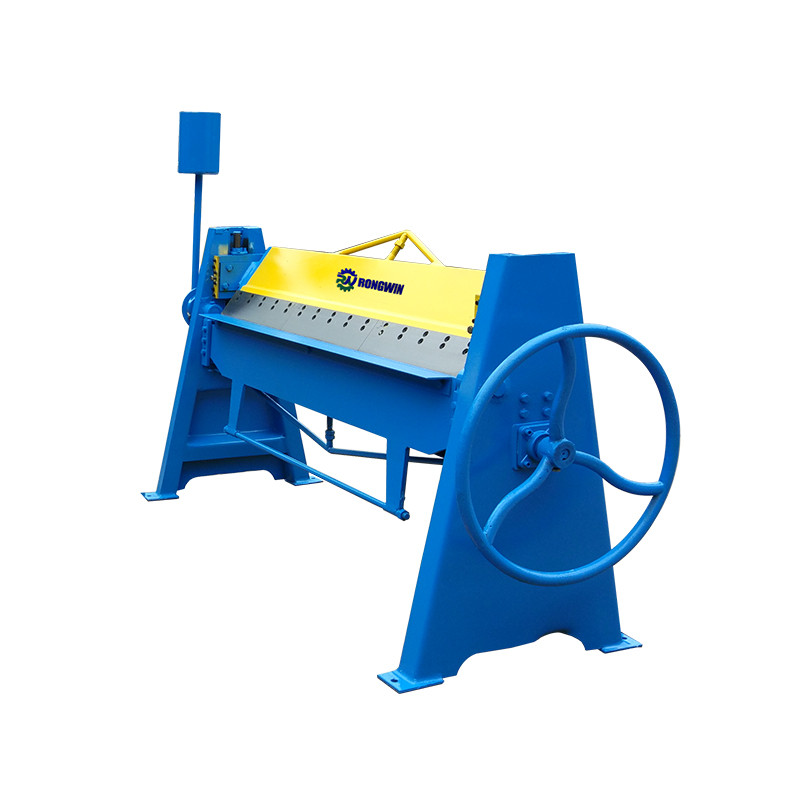 Manual folding machine