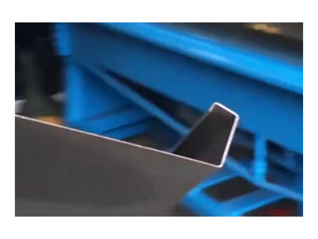  Hydraulic Folding Machine Workpiece display
