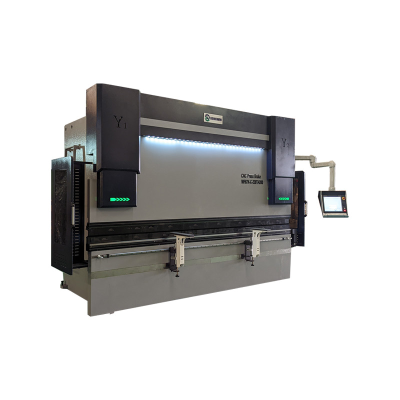 WF67K-C 220T bending machine: a powerful assistant for sheet metal processing