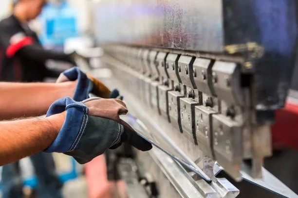 Press Brake Operator Training Basics: Safety, Skills, and Setup