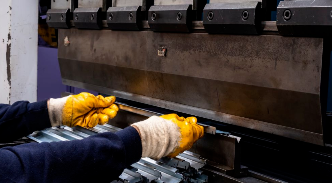 Metal Cutting Machine