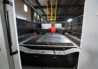 Laser Cutting Machine