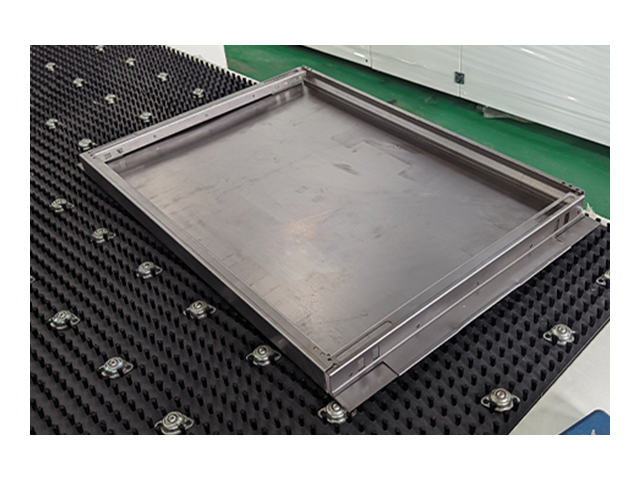 Workpiece shearing
