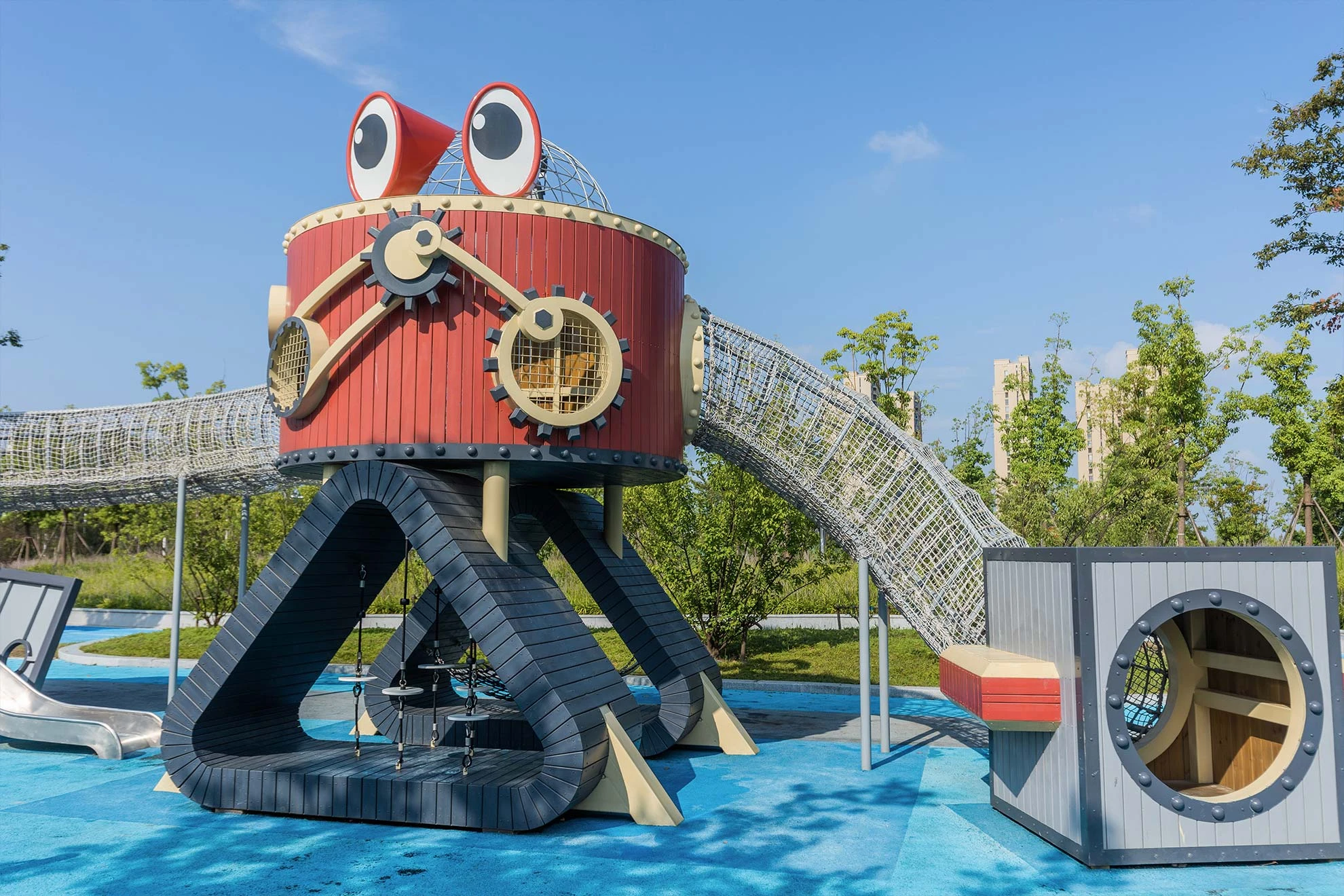 playground climbing structures