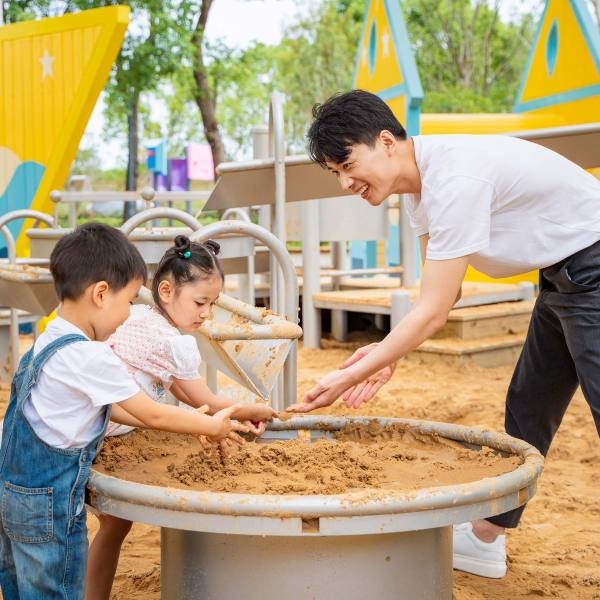 Round dividing dish-B for sand and water playground equipment