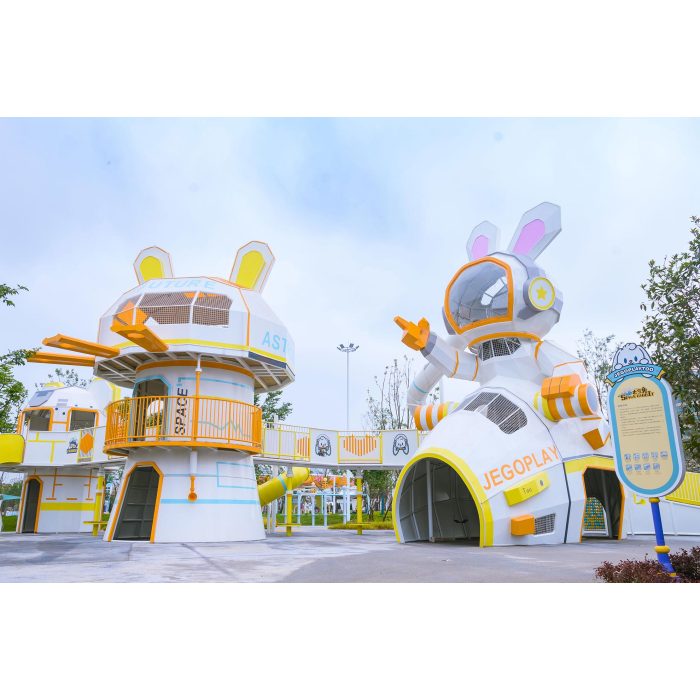 Astronaut Toffy Play Systems | Stainless Steel Slide | Outdoor Playground Sets | Theme Park | Custom Design