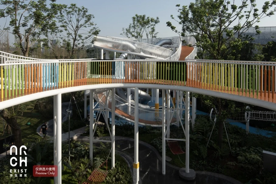 play equipment for playgrounds