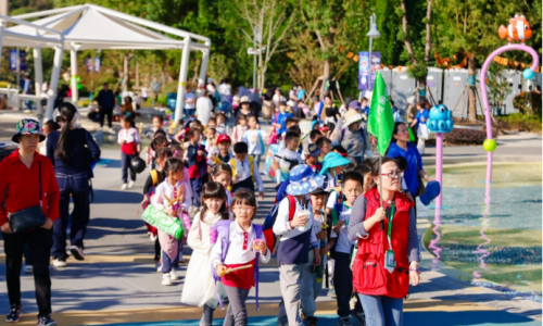 Thoughts on Children's Research Learning Tour: Fostering Unbounded Physical and Mental Growth