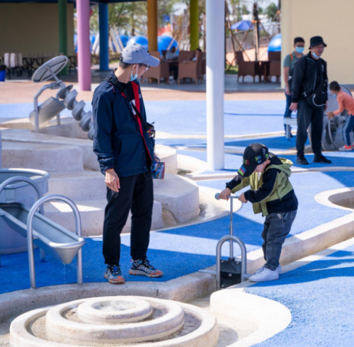 Lift Gate | Archimedes Water Play Equipment | Stainless Steel | Water Playground Equipment | Water Park