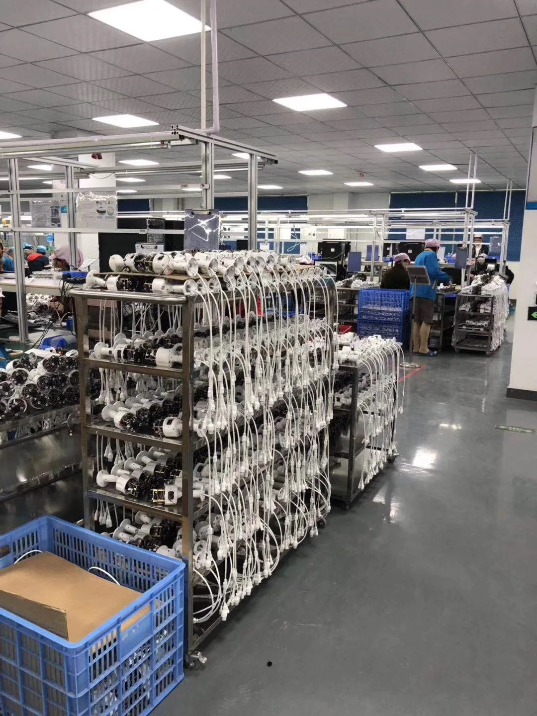 Security camera production workshop, OEM surveillance camera manufacturing factory