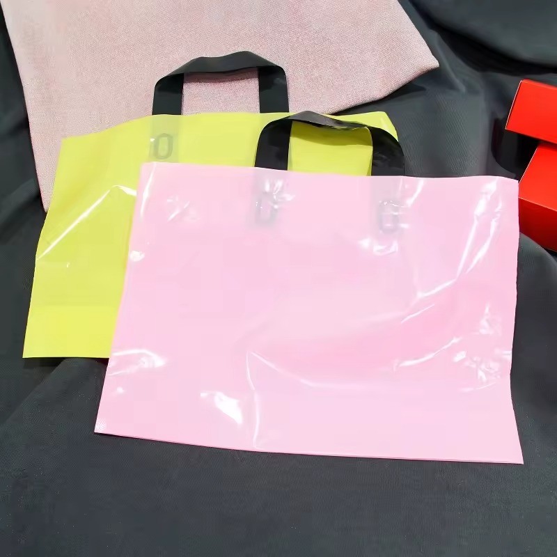 Environmentally Friendly Material Plastic Shopping Bag With Handle