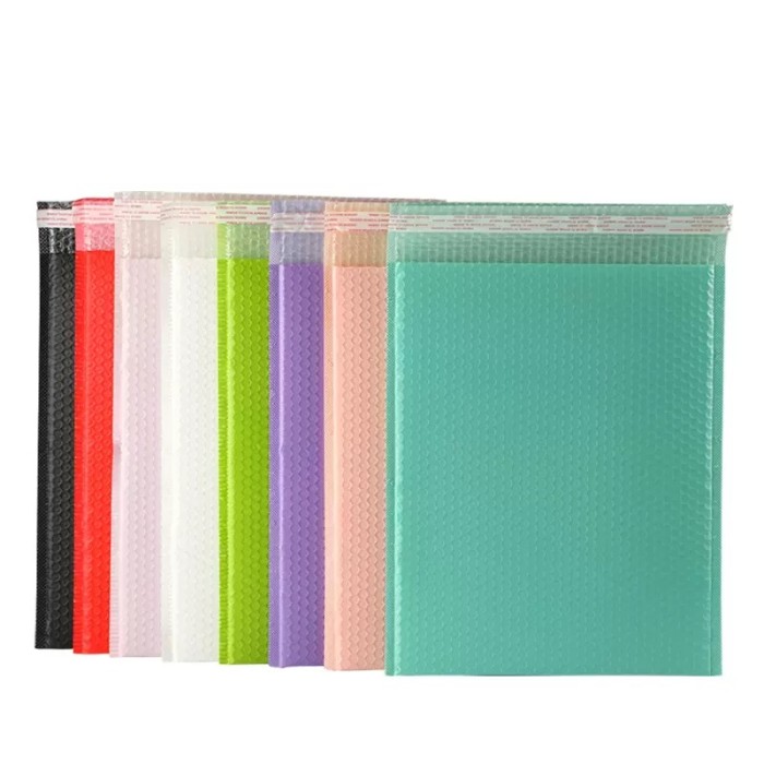 Customized Color High Quality Bubble Bag Waterproof Custom Poly Bubble Mailer Shipping Envelope Packing Mailers