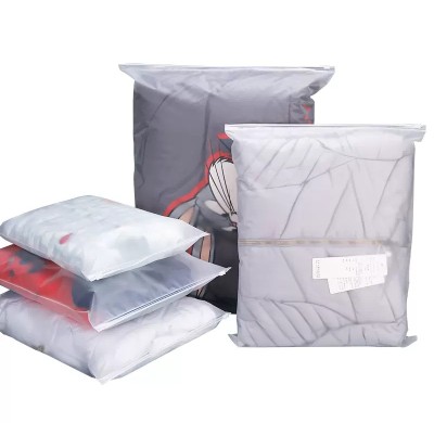 Custom Apparel Clothing Packaging Plastic Zipper Bags Logo Printed Plastic Zip Lock Bags Shipping Frosted Zipper Bags