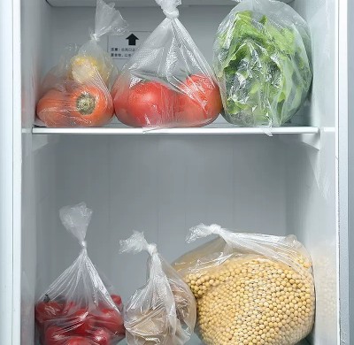Durable Food Grade Flat Bag Clear Continuous Roll On Vacuum PE Plastic Poly Food Bags for Supermarket Fruit and Vegetable
