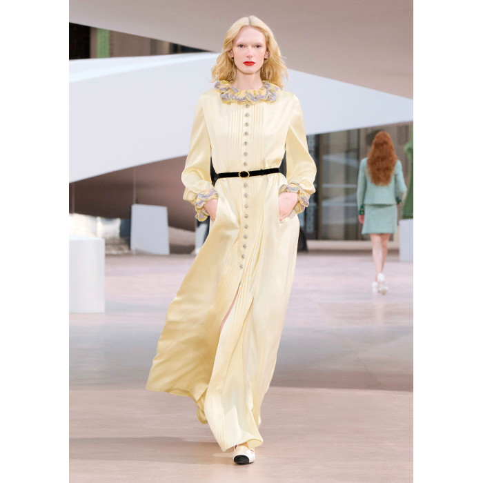 2025 New Perspective Collar Embellished Crystal Custom Modest Clothing Long Women Chiffon Dress