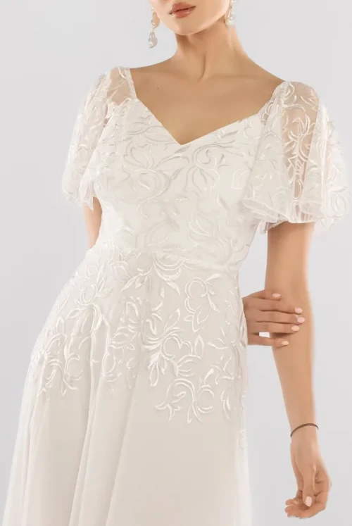 Women's 2025 Summer Long Dress V Neck Short Sleeve  Slim Embroidered Pattern Texture Party Dress