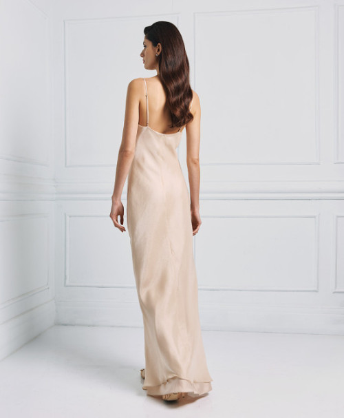 Hot Sale Ladies Prom Dress V neckline Camisole sleeve Adjustable shoulder strap Backless Dress