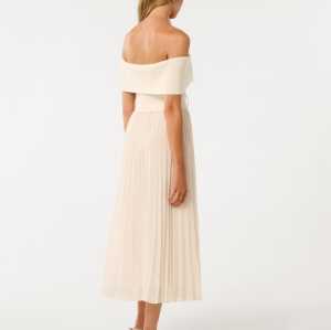 Customized High Quality Off Shoulder Detachable Belt High Waist Solid Color Casual Dress