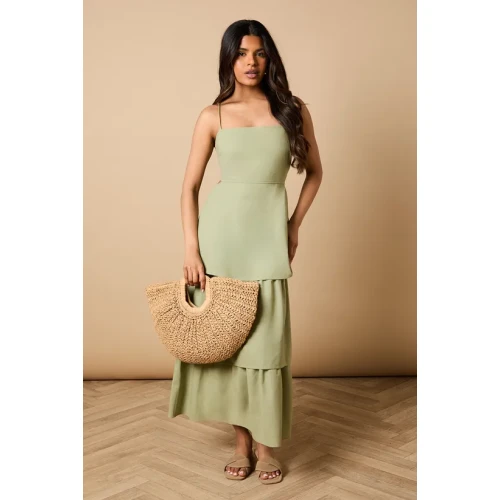 OEM Women Summer Camisole High Tight Waist Cut Out Open Back Fashion Casual Dress