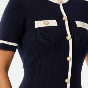 Sophisticated Round neckline Short sleeve Bodycon Knit Simple and Elegant Woman's Mini Dress