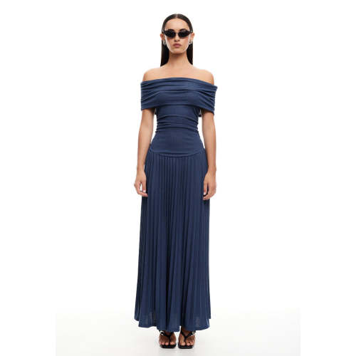 2025 New Design Fashionable High quality Off shoulder  Elegant Woman's long Dress