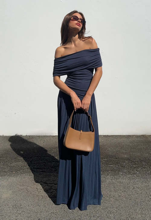 2025 New Design Fashionable High quality Off shoulder  Elegant Woman's long Dress