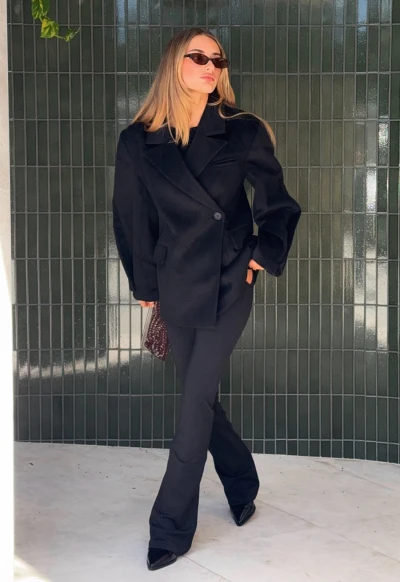 2025 New Design Customized High quality Fashionable Button trims Exquisite Woman's Coat
