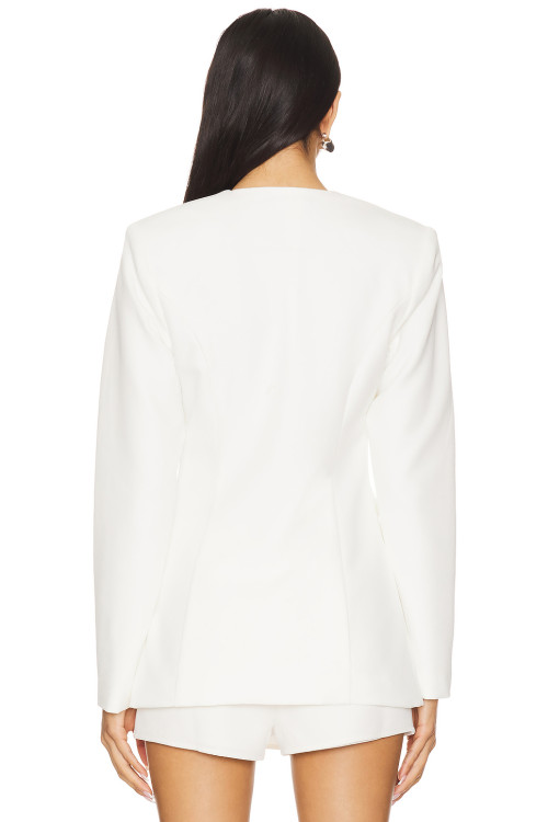 Slim Fitting Figure Enhancing White Single Breasted Fake Pockets V Neck Blazer
