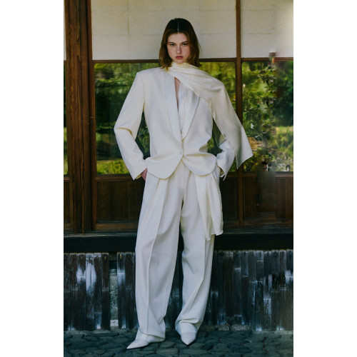 Exquisite Chic Stylish Classic and Grace Delicacy Effortless Timeless Woman's Blazer