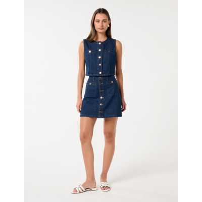 Jacket Combines a Vintage Silhouette Round Neckline Button Closure at Chest Sleeveless Short Tops