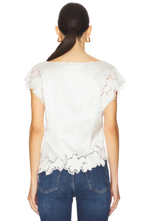 Fashionable Exquisite White Short Sleeved Lace Splicing Romantic Ruffled Edges Top