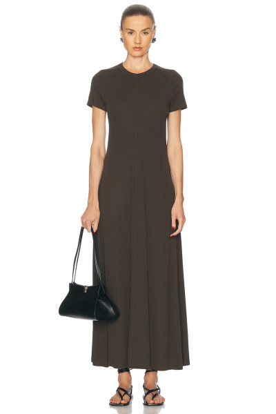 High quality Minimalist Elegant Sleek Flowing Simple Classical Slim Woman's Long Dress