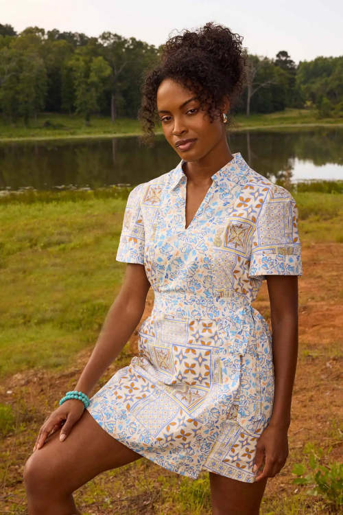 Sample Daily Spread Collar V-neckline Short Sleeve Self-Tie Wrap Waist Irregular Print Dress