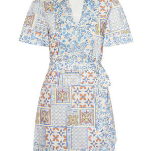 Sample Daily Spread Collar V-neckline Short Sleeve Self-Tie Wrap Waist Irregular Print Dress