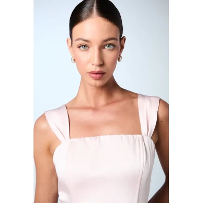 Sample Square Neckline Open Back Ruffle High Waist Solid Color Casual Dress