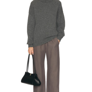 Stylish High quality Sophisticated Fashionable Hot sale High neckline Woman's Sweaters