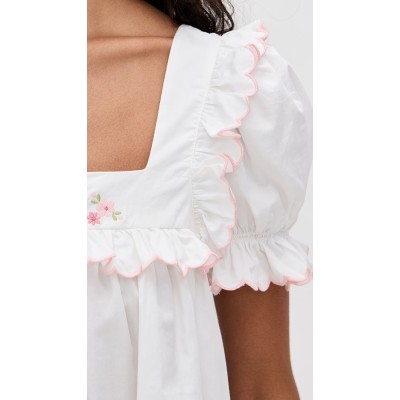 Sweat Sample Square Neckline Short Puff Sleeve Ruffle Edges And Floral Embroidery Casual Dress