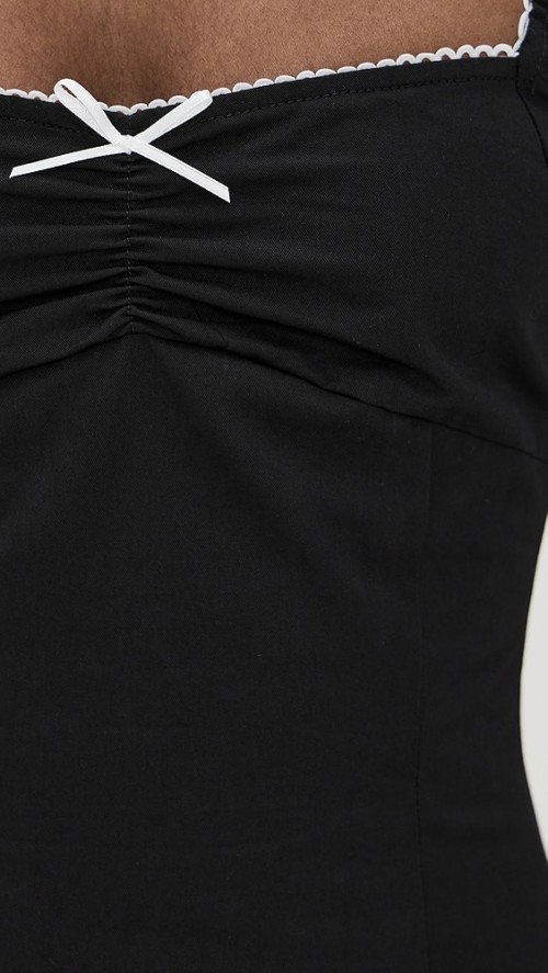 Elegant Sample Square Neckline Sleeveless Tight Waist Solid Color Casual Dress