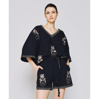 Sample Handsome Batwing Sleeve V-Neckline Embroidered And Beaded Casual Tops